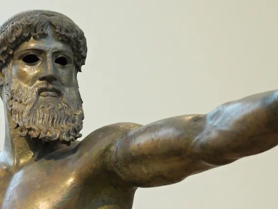 Zeus Bronze statue, olympics dedicated to Zeus while done naked