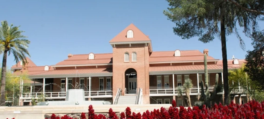 Old Main building on the UArizona campus