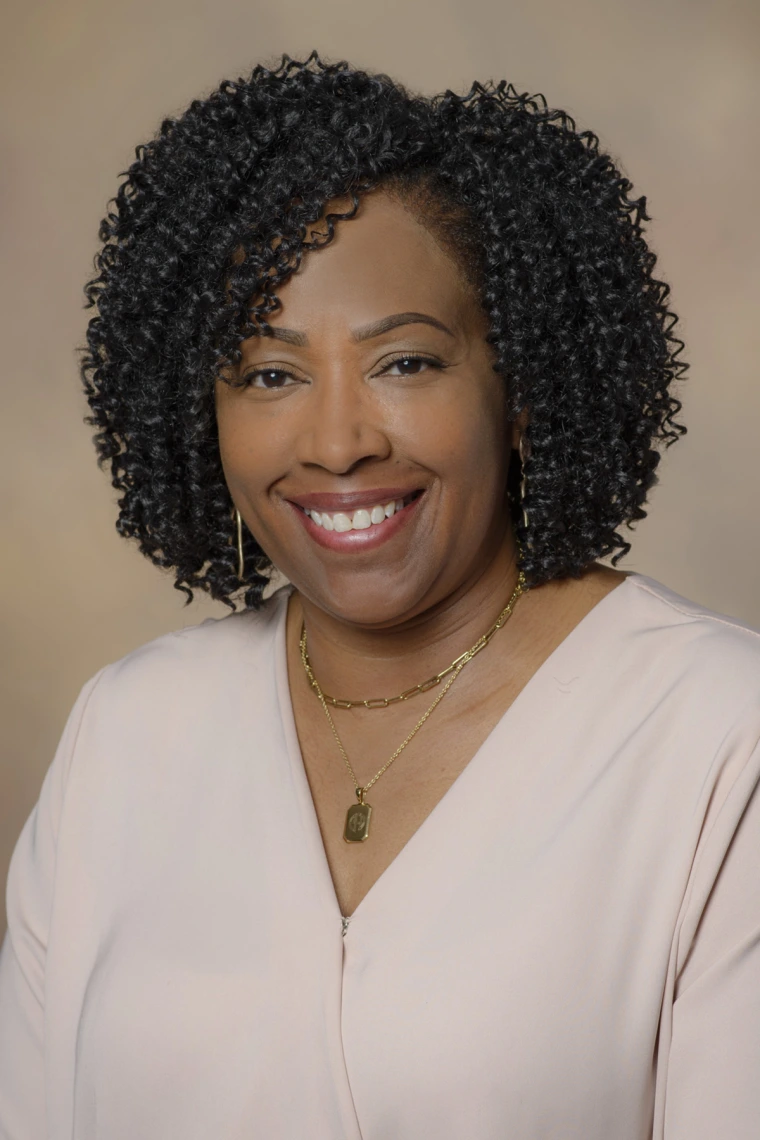 PAM☆彡.。さま Pamela Frazier | Research and Partnerships
