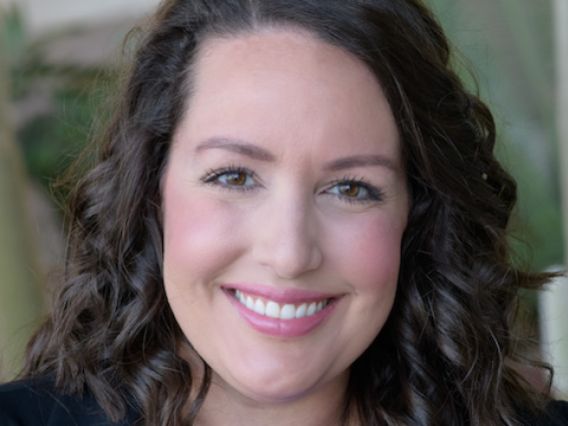Ashley Oliveros head shot