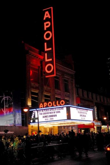 A photo of the Apollo Theater in Harlem